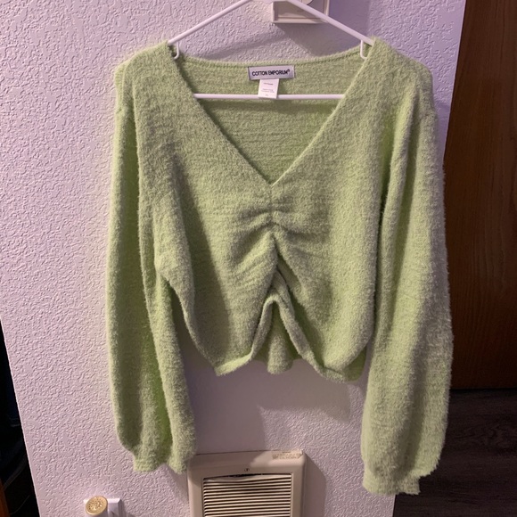 Light green cropped lantern sleeve sweater - Picture 1 of 1